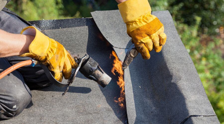 Professional flood damage restoration services in Springfield, LA